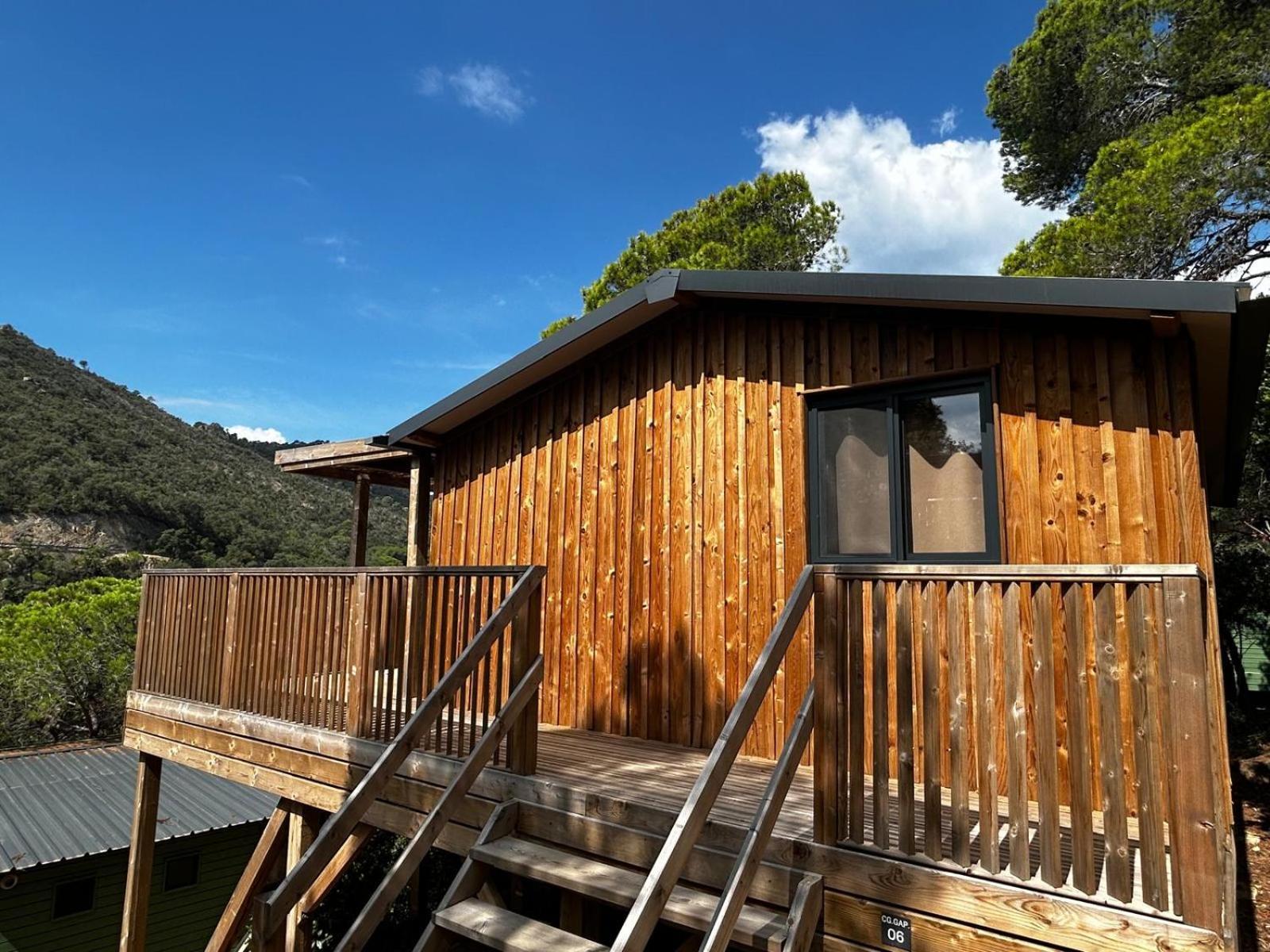 Camping Cala Pola 滨海托萨 外观 照片